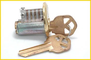 Metro Locksmith Services Naples, FL 239-800-9032 Metro Locksmith Services Naples, FL 239-800-9032 - 12-rekeying-locks
