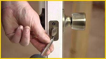 Metro Locksmith Services Naples, FL 239-800-9032 - 14-install-new-lock